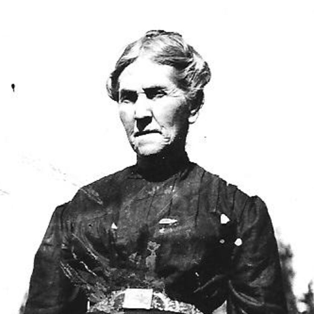Harriet Langlois (1850 - 1937) Profile